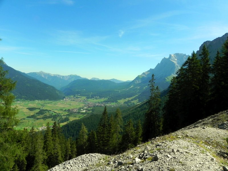 Ehrwald und Zugspitze